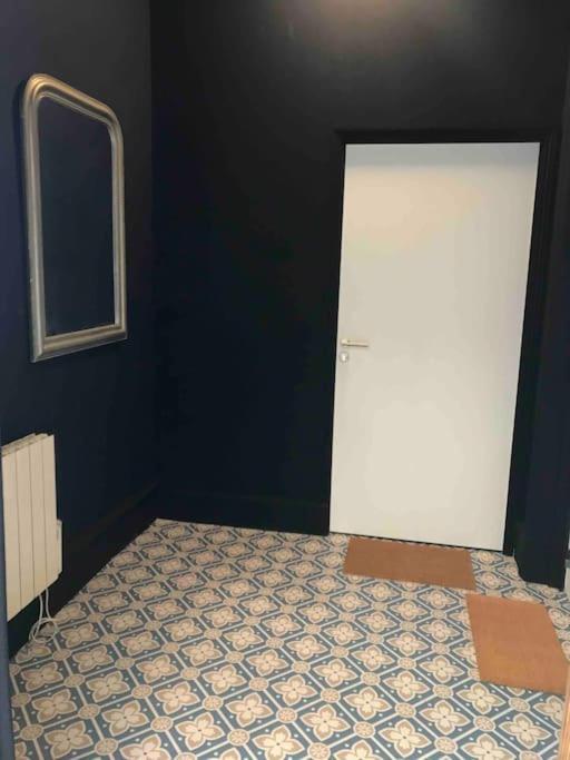 Grand Appartement En Maison De Ville Valréas Exteriör bild