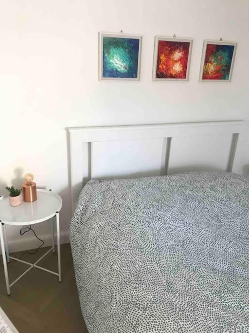 Grand Appartement En Maison De Ville Valréas Exteriör bild
